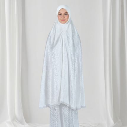Anggun Luxe Ayuna Blanc Robe de Prière Voyage Satin